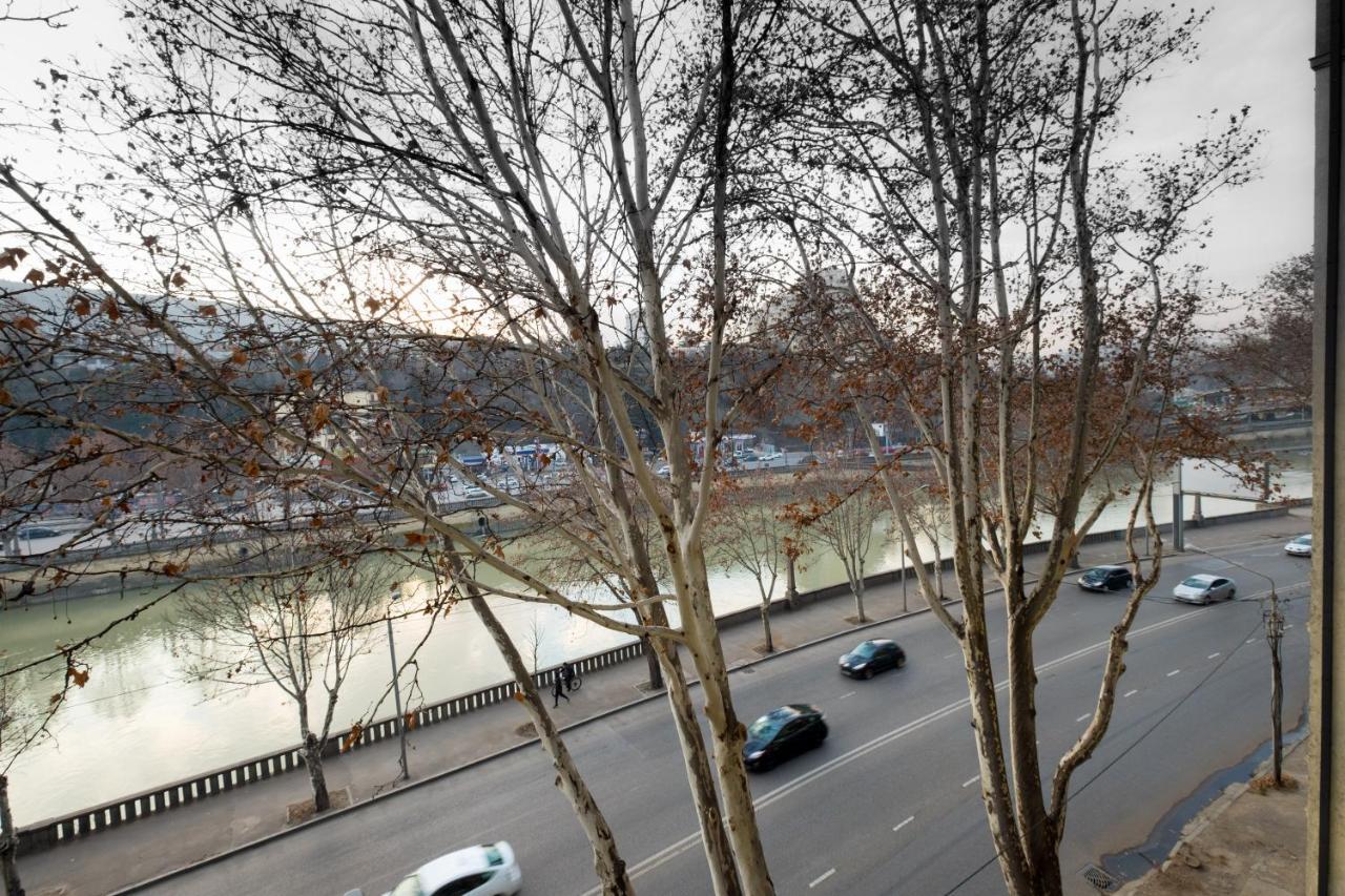 Iren river side apartments Tbilisi Exterior foto