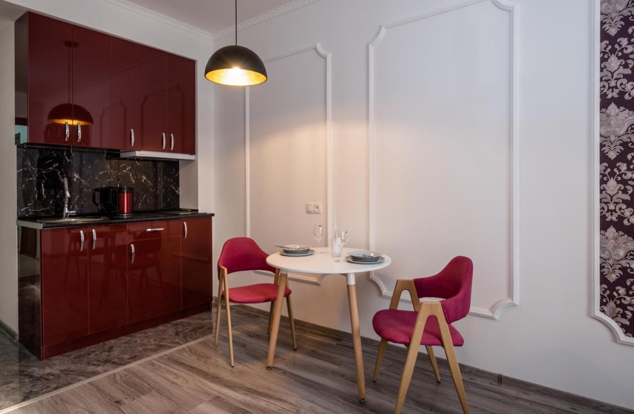 Iren river side apartments Tbilisi Exterior foto