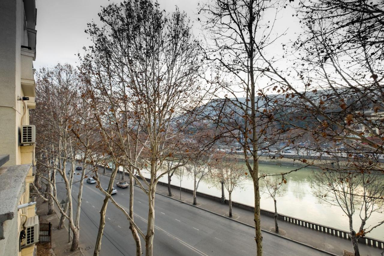 Iren river side apartments Tbilisi Exterior foto